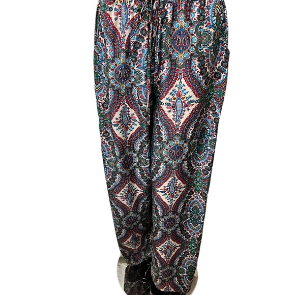 🔥🔥CHA CHA VENTE LADYS PAJAMA PANT PAISLEY PRINT 100% POLY WIDE LEG. - Picture 3 of 15